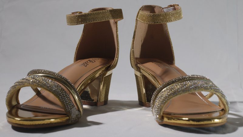 gold glitter high heel sa